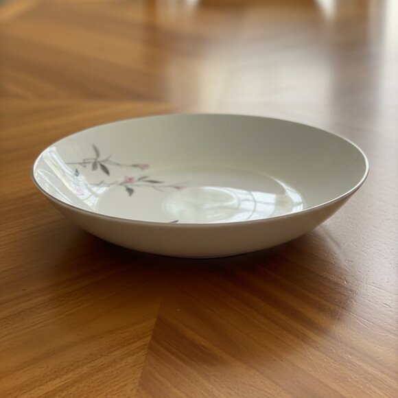 Cherry Blossom Fine China Vegetable Bowl 1067 Japan Vintage 1970s w/ Box - Picture 1 of 5